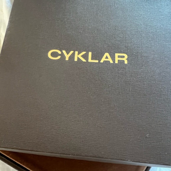 2 Naked Neroli & Core Vetiver - Picture 5 of 16